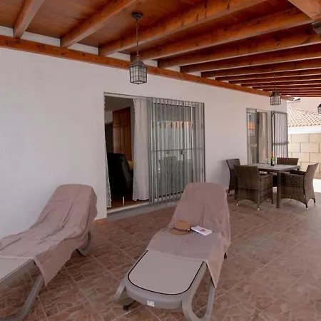 Iris カジャオ・サルバヘ