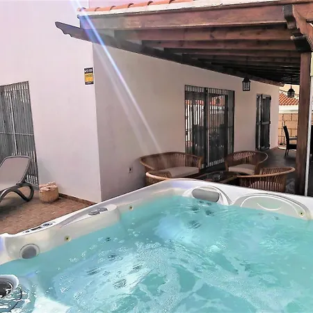 木屋 Iris 卡亚俄萨尔瓦赫